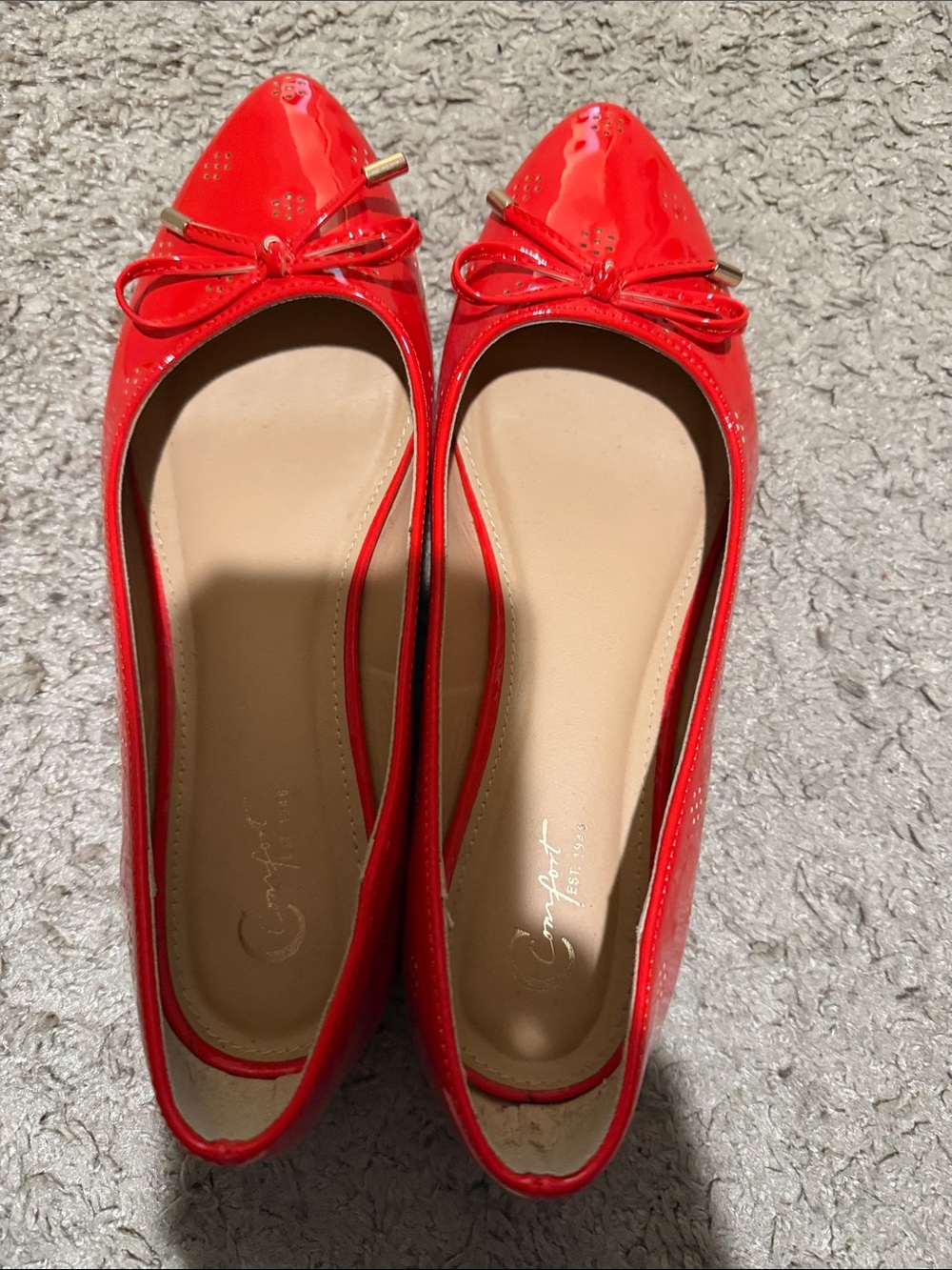 Cato Red Patent Pointed-Toe Flats with Bow Accent size 10